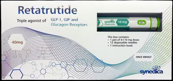 Retatrutide Synedica — Caneta 40 mg (4 × 10 mg) com agulhas.